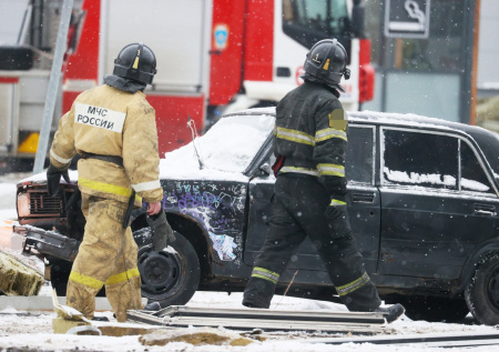Момент обрушения крыши в ТЦ Новосибирска попал на видео