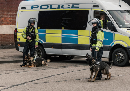 Школьница пошла на урок физкультуры и нашла труп