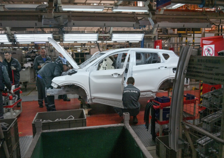 В Белоруссии захотели выпускать 100% собственные автомобили