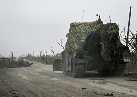 Минобороны России получило партию инженерных машин ИМР-3М на базе Т-90