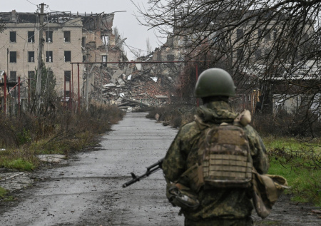 «Хоронила в огороде»: пенсионерка об «истреблении» ВСУ Красноармейска