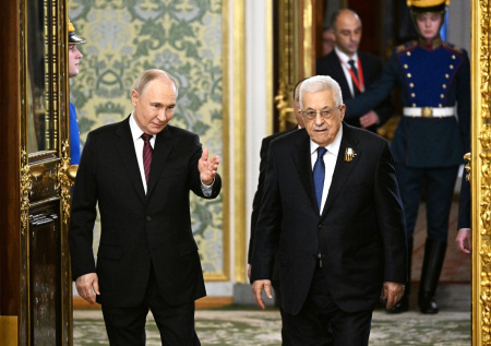 Песков анонсировал визит президента Палестины в Москву