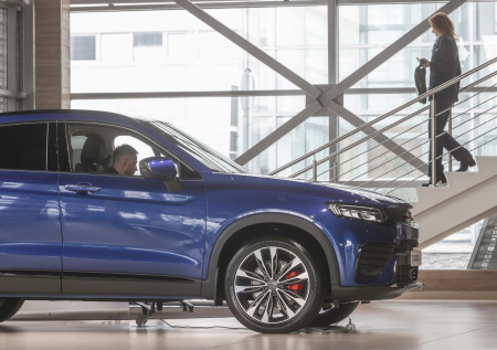 В России за год закрыли более 600 шоурумов китайских автобрендов