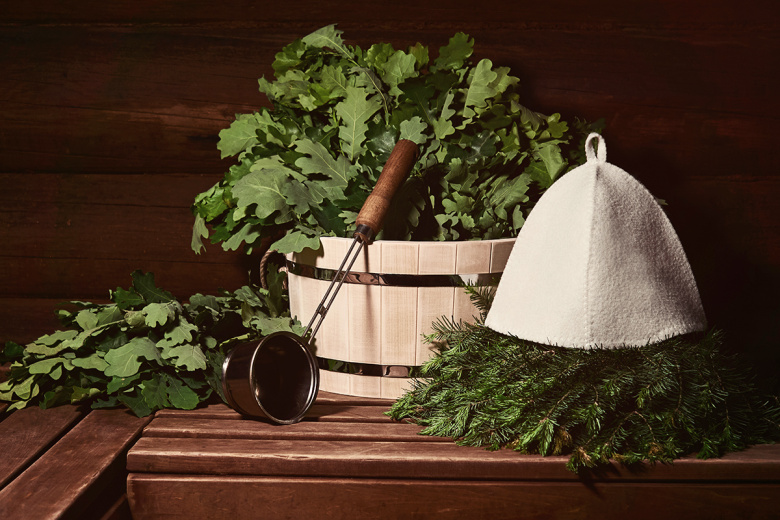 Баня в январе и феврале: как правильно топить по-черному и по-белому