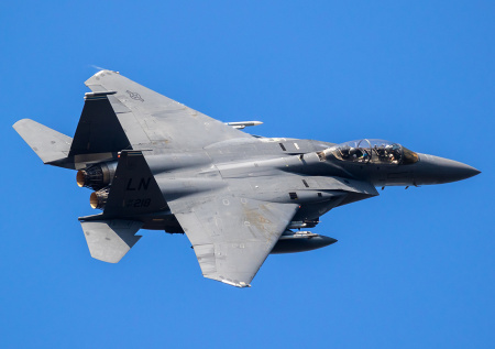 Истребители F-15E США прибыли в Иорданию на фоне напряженности с Ираном