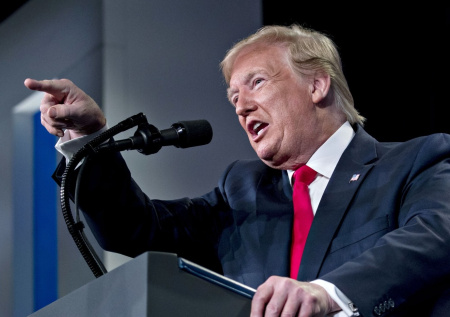 Трамп заявил о лидерстве США в одной отрасли и обратился к Си Цзиньпиню