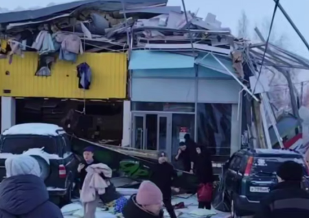 Женщину спасли из-под завалов после ЧП в Новосибирске