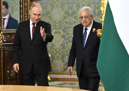 Кремль анонсировал переговоры Путина с президентом Палестины в Москве