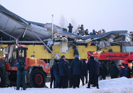 Обрушение новосибирского ТЦ 21 января: что известно, жертвы и пострадавшие