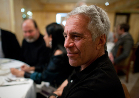 Дания продала США остров, который купил Джеффри Эпштейн