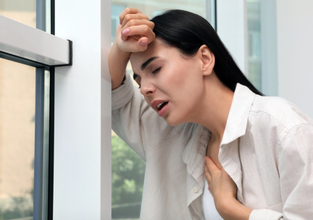 Дерматолог напомнила об опасности грибка в доме