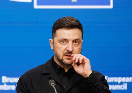 В Раде призвали отстранить Зеленского от власти из-за отказа США