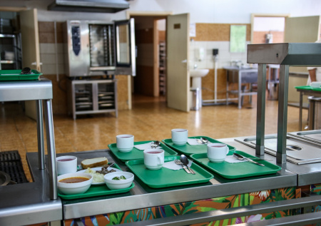 СК взялся за жалобы учеников Балашова на некачественное питание в школах