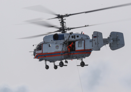 Пострадавших при атаке на порт Тамани приготовят к эвакуации вертолетами