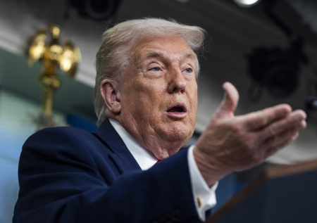 В Британии узнали условия сделки Трампа по Гренландии