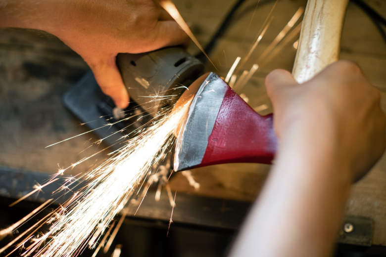 Заточка ножей, топоров и цепей бензопил перед сезоном — инструкция