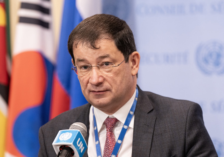 «Списал как ресурс»: дипломат об отношении Запада к Украине