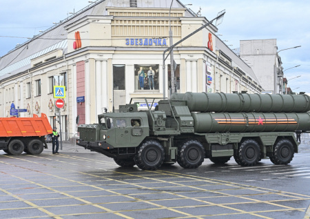 Российские С-400 представят на военном параде Индии