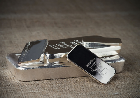 Стоимость серебра вновь обновила исторический максимум