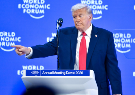 «Роль злого ковбоя»: Дугин оценил «зрелищный» стиль политики Трампа