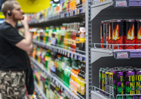 «Страдает весь организм»: раскрыта серьезная опасность энергетиков