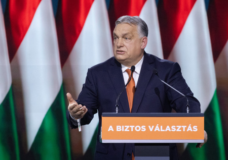 Личный враг Зеленского: Украина хочет убрать Орбана, что ему грозит