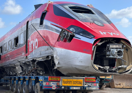 Названа предварительная причина железнодорожной катастрофы в Андалусии