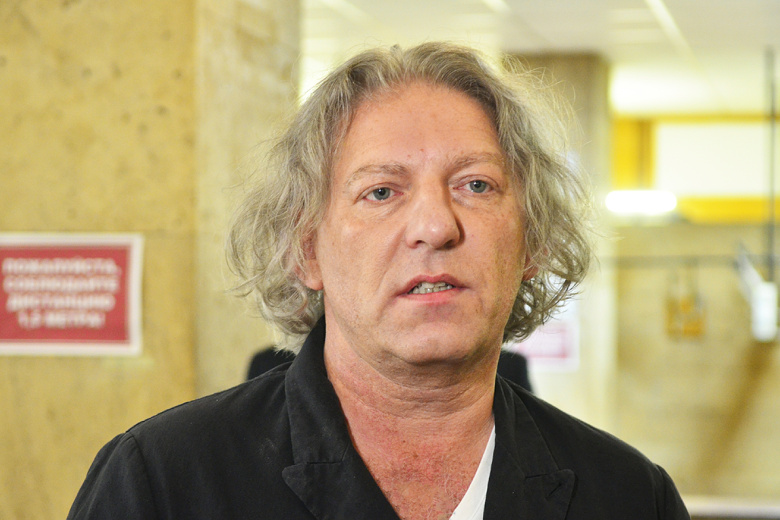 Александр Олейников