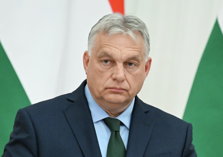 Орбан пообещал положить конец паразитированию Киева на странах ЕС