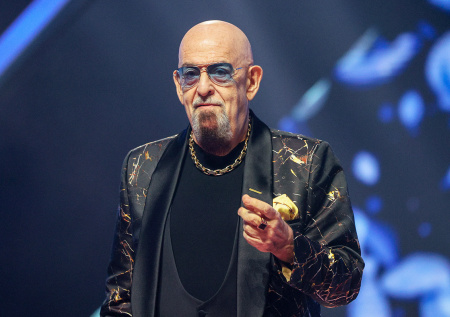 Киркоров, российский паспорт, третий брак: как живет Михаил Шуфутинский