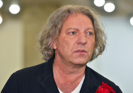 Что известно о последних днях жизни и причине смерти Александра Олейникова