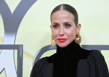 Барановская застряла в Антарктиде из-за шторма