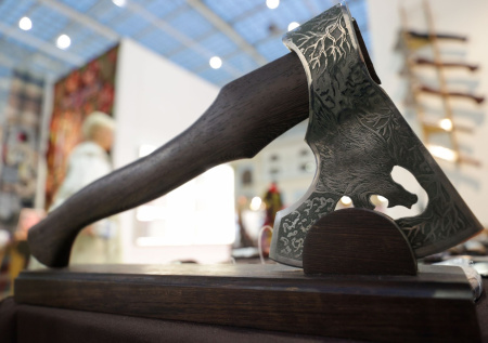 В Нефтекамске мужчина убил друга топором мясника