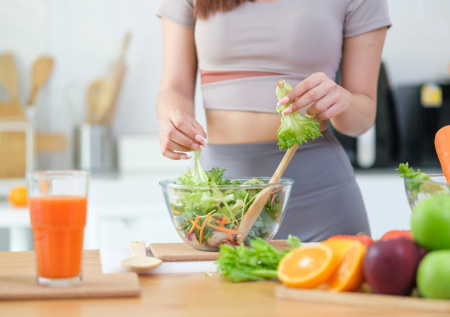 Нутрициолог дала советы, как победить зимнюю хандру