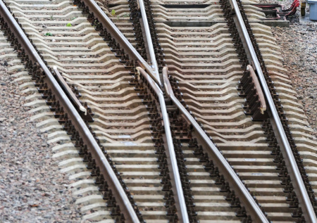 Поезд протаранил легковушку в российском регионе