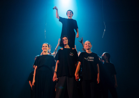 Юбилей творческой студии «Поколение Оперение» отпраздновали в Москве