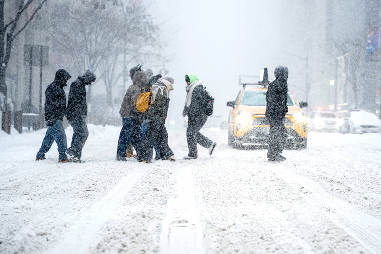 Снежный шторм в Нью-Йорке