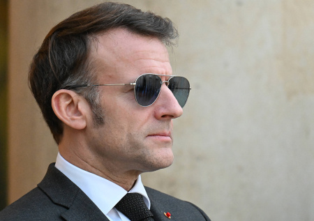 «Образ миротворца»: во Франции объяснили, зачем Макрону звонок Путину