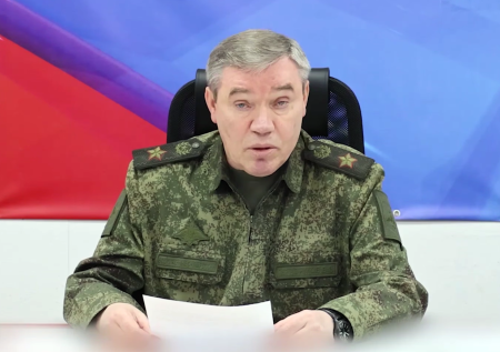 Начальник Генштаба ВС России лично приехал на передовую