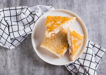 Хит за копейки: пирожки из лаваша с творогом и вареньем — нельзя испортить