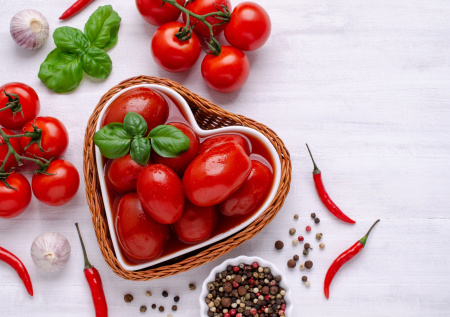 Диетолог рассказала о пользе помидоров