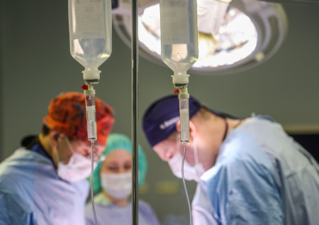 Россиянке удалили огромную опухоль размером с новорожденного ребенка