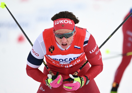 Известный лыжник оценил медальные шансы Коростелева и Непряевой на ОИ-2026