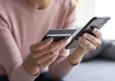 Названа причина, почему банки блокируют некоторые переводы россиян