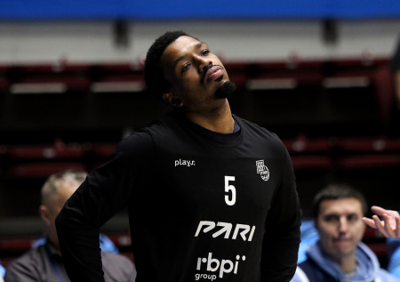 Айзея Вашингтон покинул клуб «Пари Нижний Новгород»