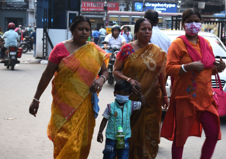 Онищенко ответил, нужно ли закрывать границу с Индией из-за вируса