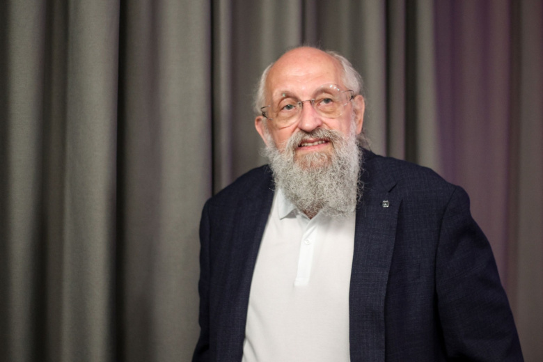 Анатолий Вассерман