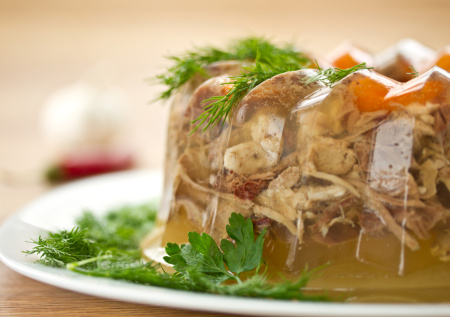 Холодец как из ресторана: раскрываем секреты кристально прозрачного бульона