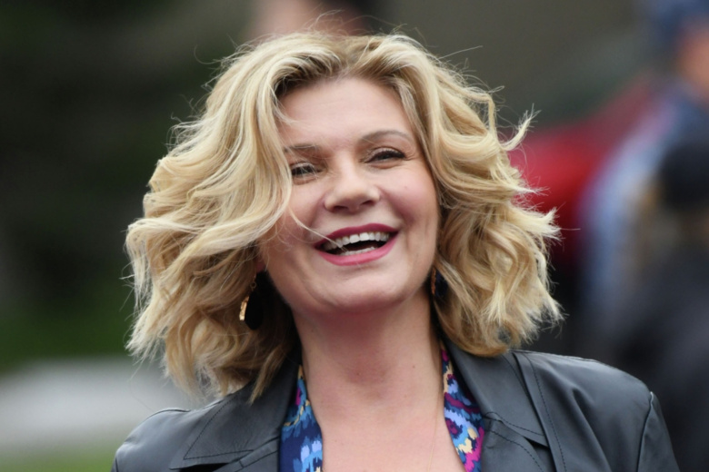 Анна Ардова