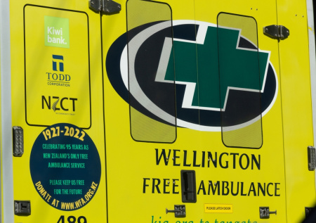 Небольшой вертолет разбился на юго-западе Новой Зеландии